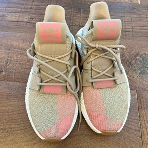 Adidas original mend prophere running shoe
